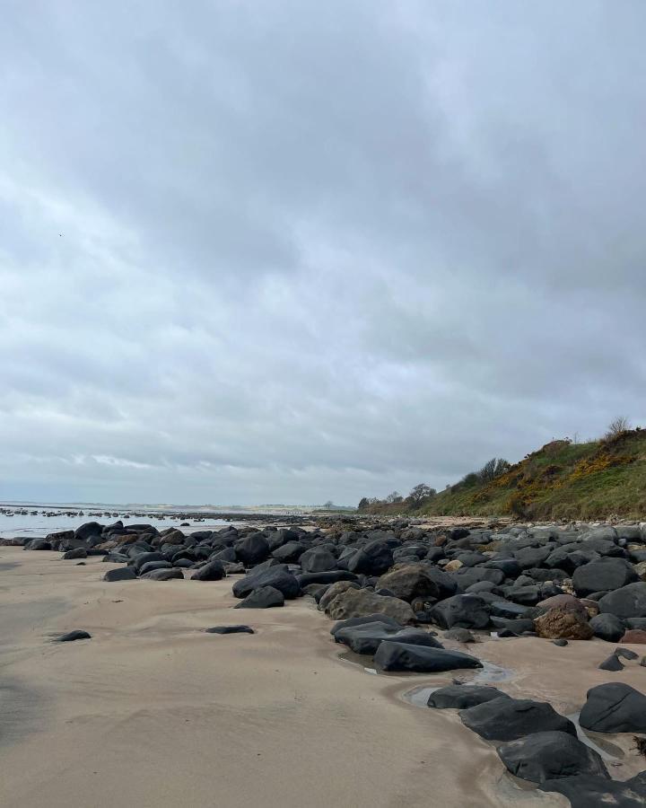 The Red Lion Inn Alnmouth Bagian luar foto